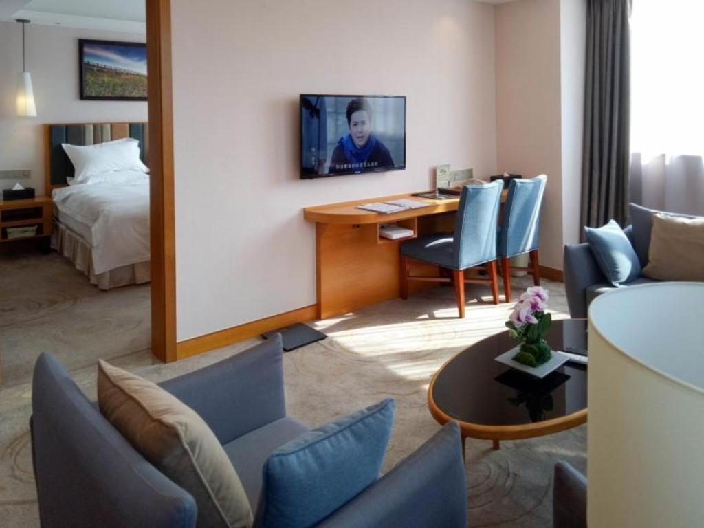Greentree Eastern Bijie Qixingguan Zhaoshanghuayuan Hotel Exterior photo