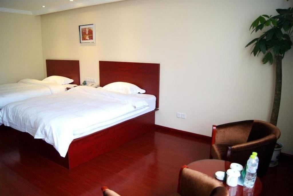 Greentree Eastern Bijie Qixingguan Zhaoshanghuayuan Hotel Exterior photo